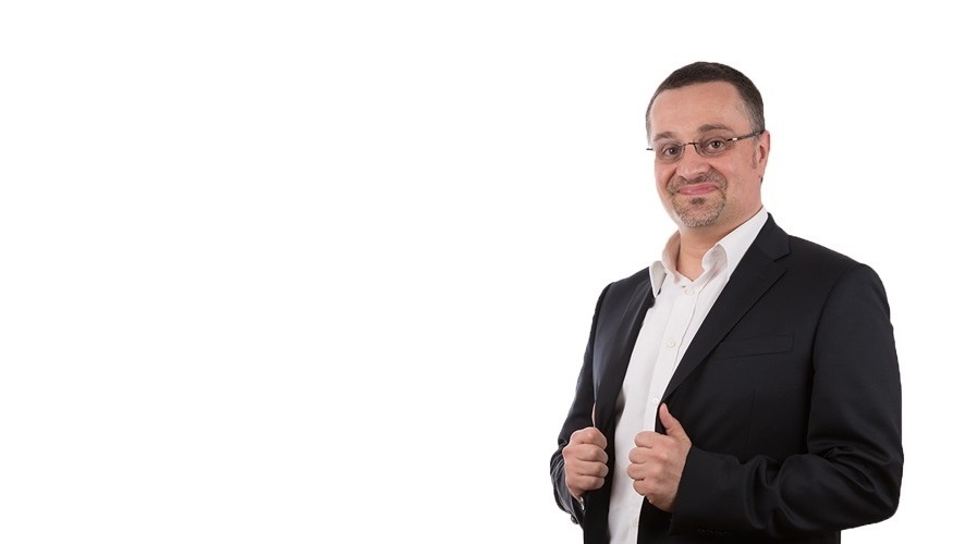 Il giardino del vicino: due parole sul benchmarking